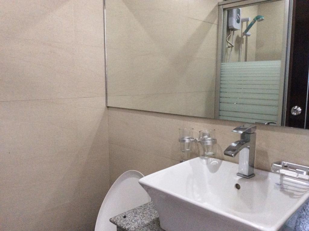Cherry Midtown Hotel Olongapo Kamer foto