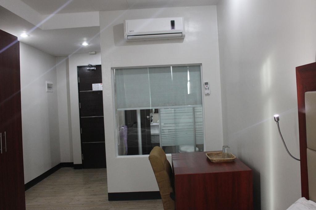 Cherry Midtown Hotel Olongapo Kamer foto