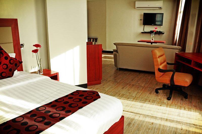 Cherry Midtown Hotel Olongapo Kamer foto